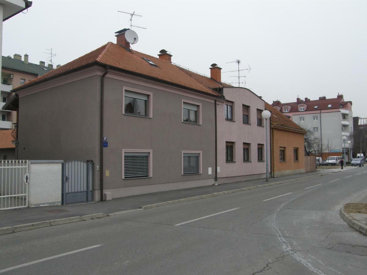 Studio Apartman Vukovic Varaždin Extérieur photo